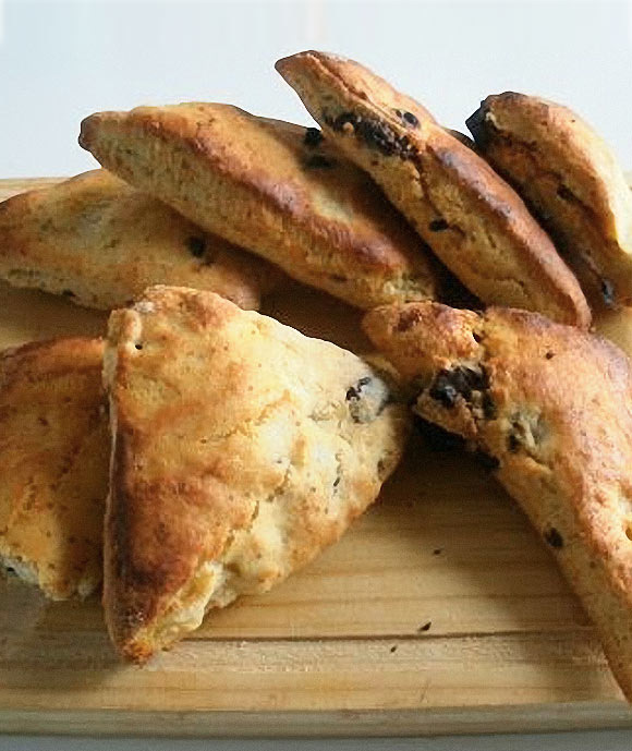 Receta Scones Pera y Chocolate - Club Exclusivo El Escondite de Lola