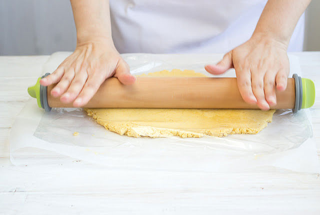 Galletas de Almendra y Maíz - Club Exclusivo El Escondite de Lola