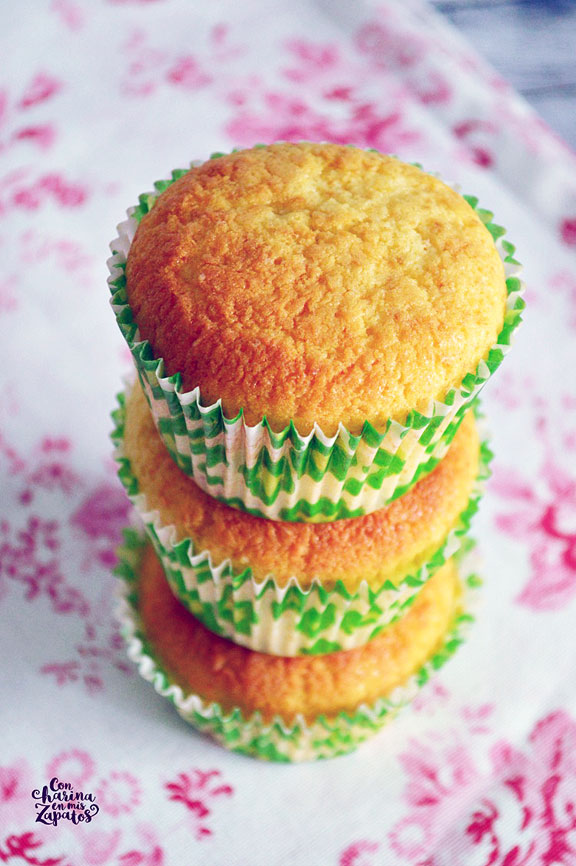 Receta Magdalenas Limón y Coco - Club Exclusivo El Escondite de Lola