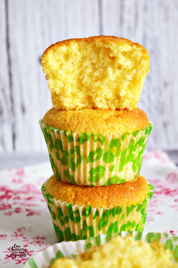 Receta Magdalenas Limón y Coco - Club Exclusivo El Escondite de Lola